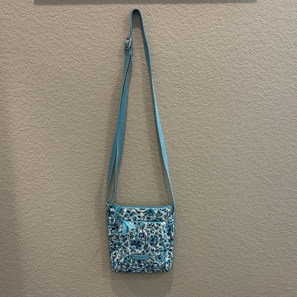 Vera Bradley Blue Floral Crossbody Bag - Picture 4 of 11